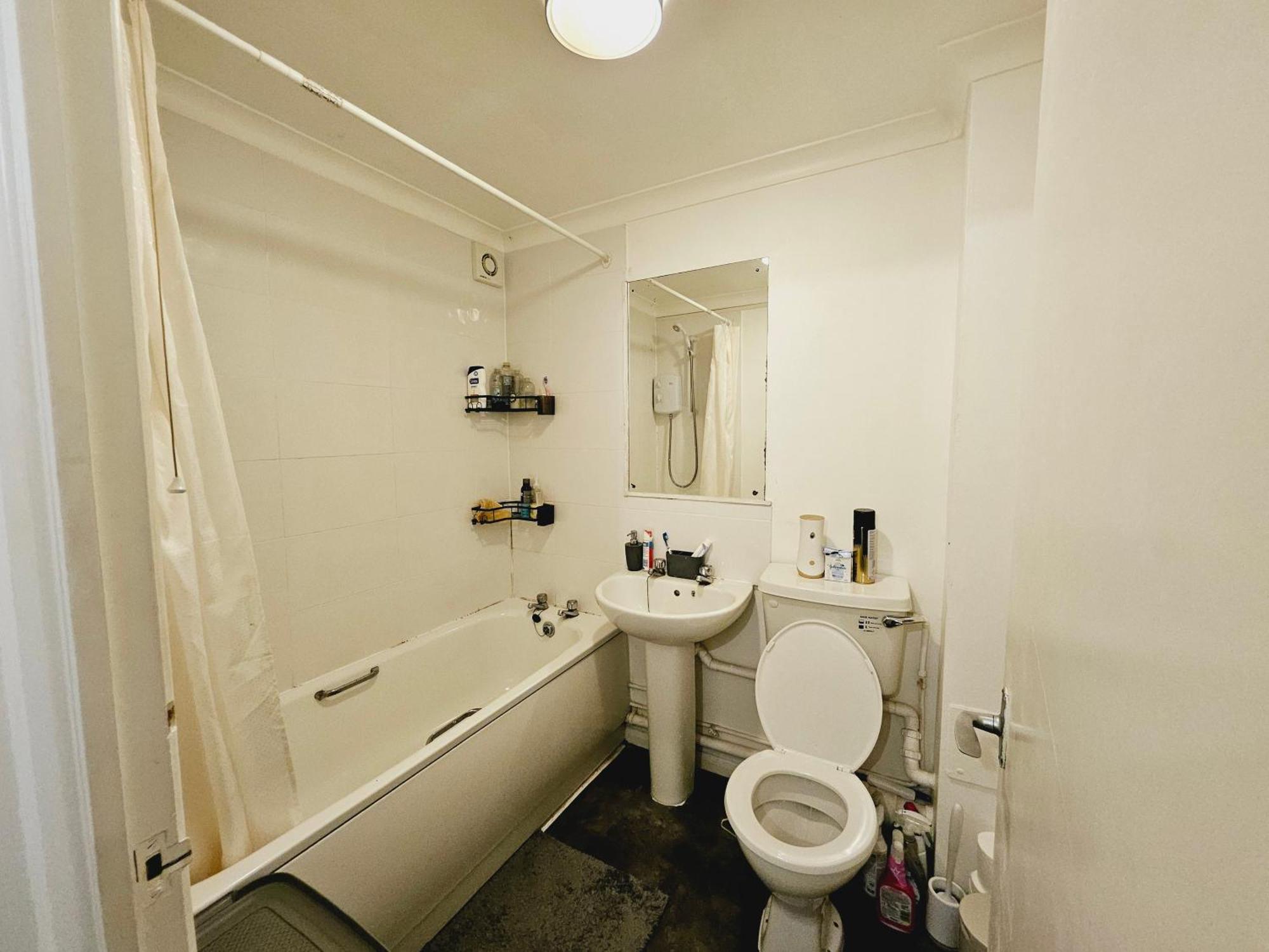 Lovely Fully Furnished One Bed Flat To Let Enfield Esterno foto